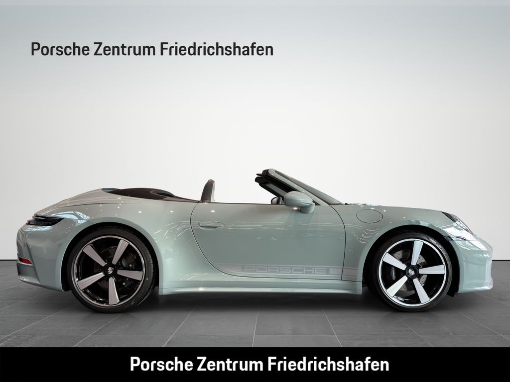 Porsche 992 2025