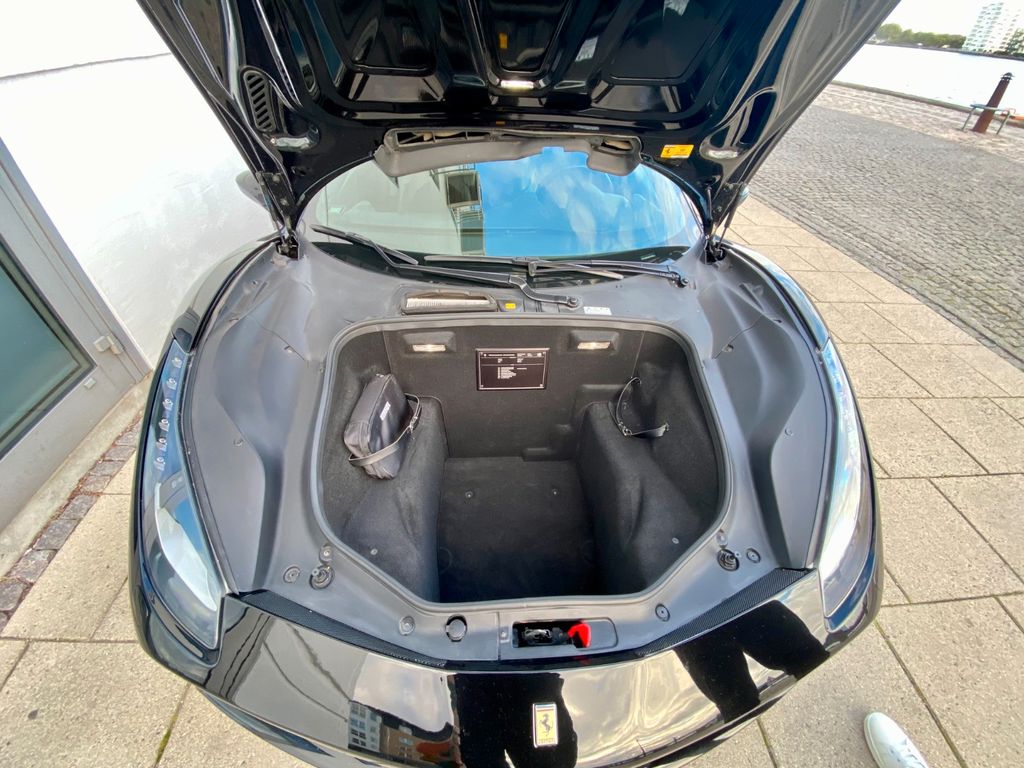 Ferrari 488 GTB 2017