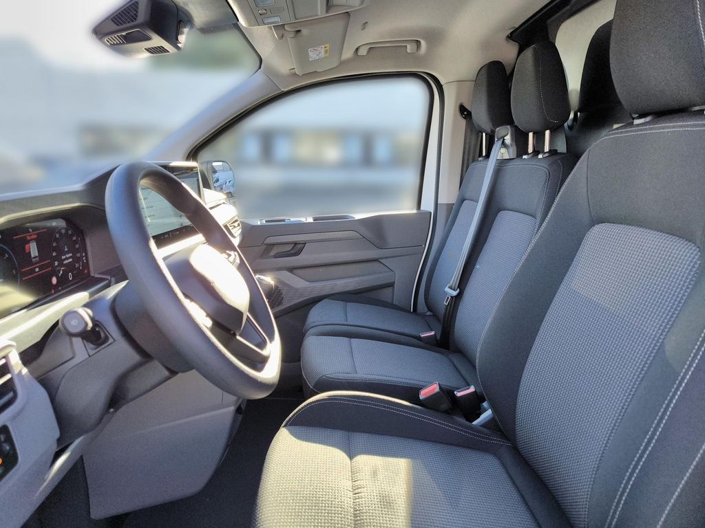 Volkswagen T7 Transporter 2025