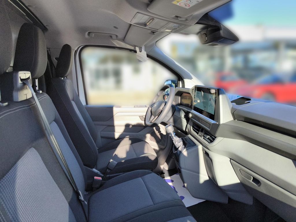 Volkswagen T7 Transporter 2025