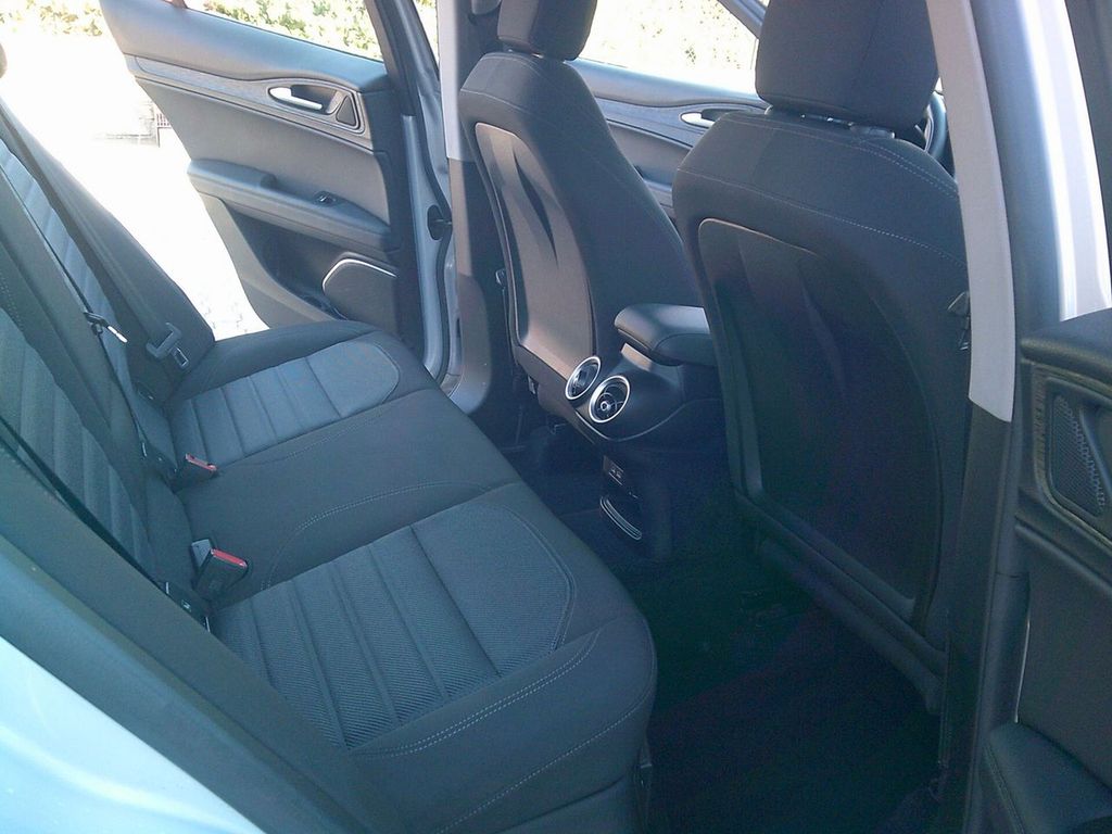 Alfa Romeo Stelvio 2020