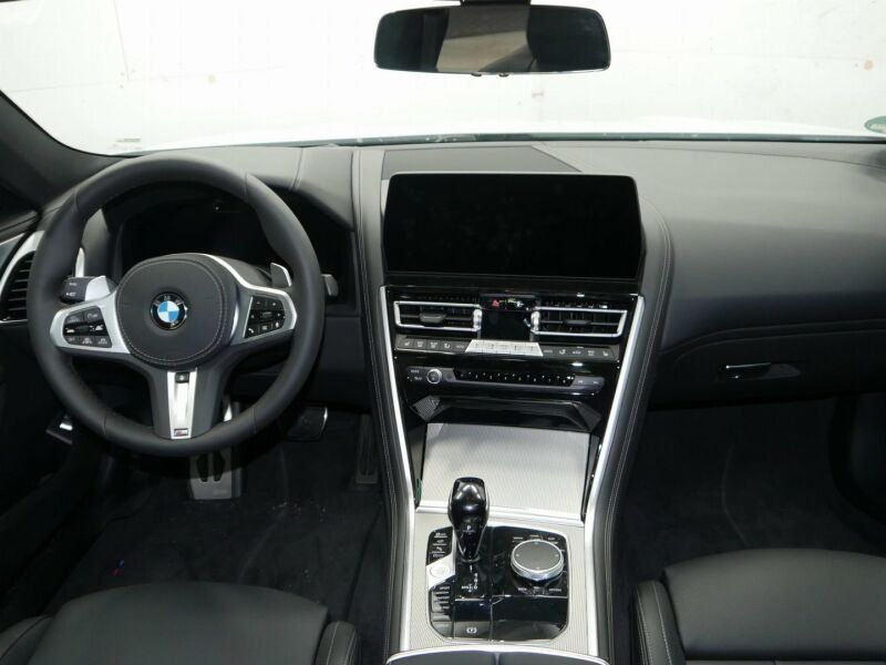 BMW 840 2025