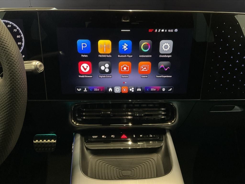 Mercedes-Benz CLA 350 2025