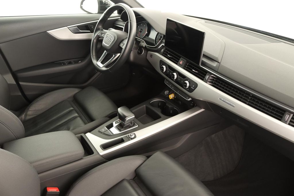 Audi A4 2021