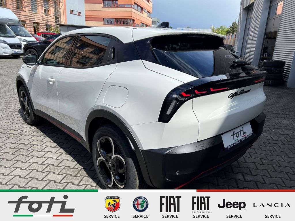 Alfa Romeo Junior 2025