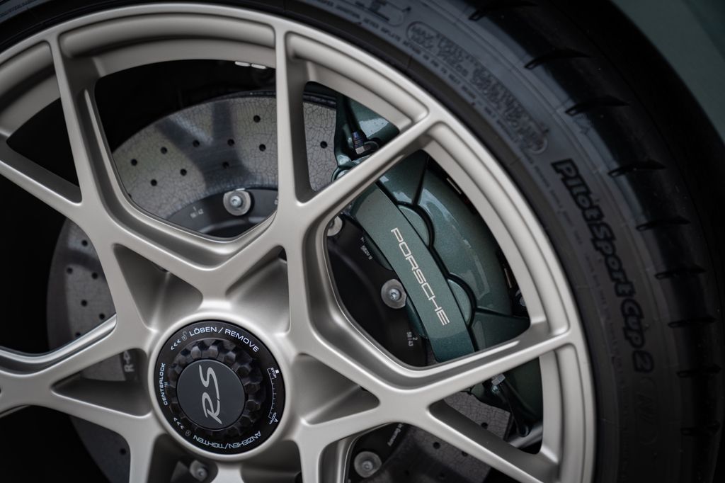 Porsche Cayman