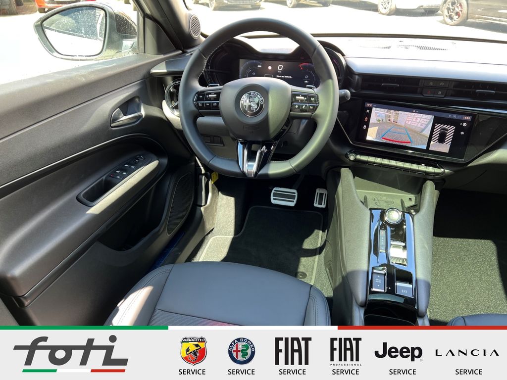 Alfa Romeo Junior 2025