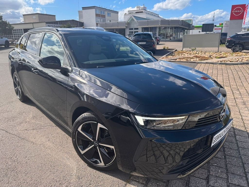 Opel Astra 2024