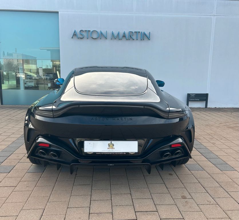 Aston Martin V8 Vantage