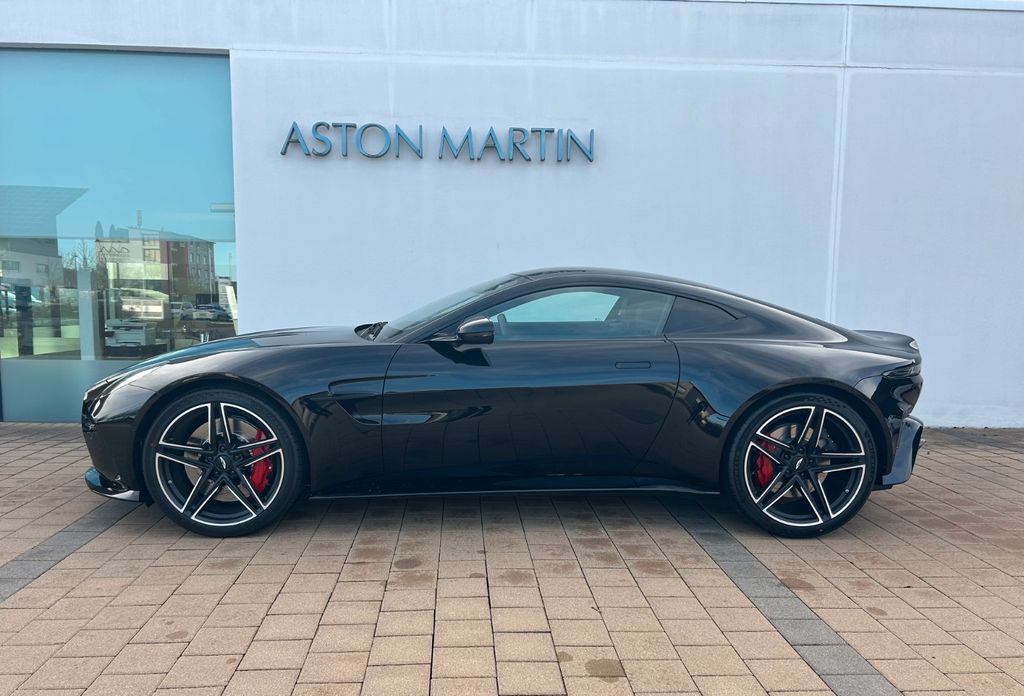Aston Martin V8 Vantage