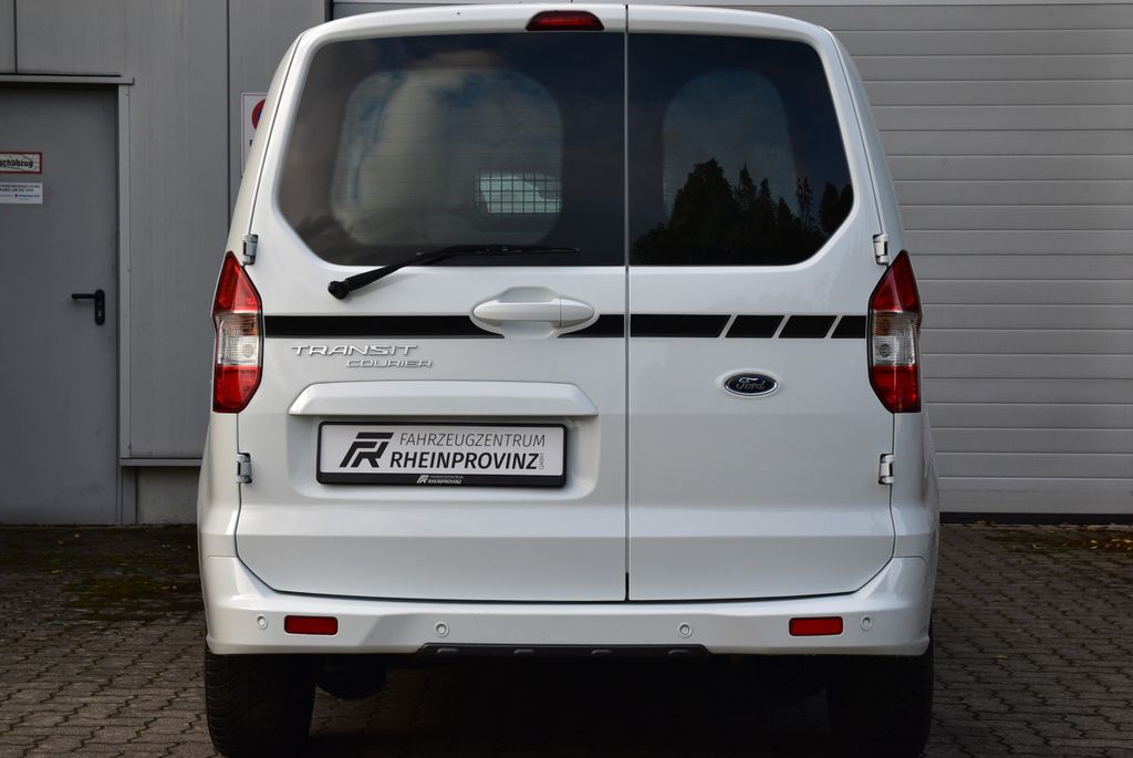 Ford Transit Courier 2020