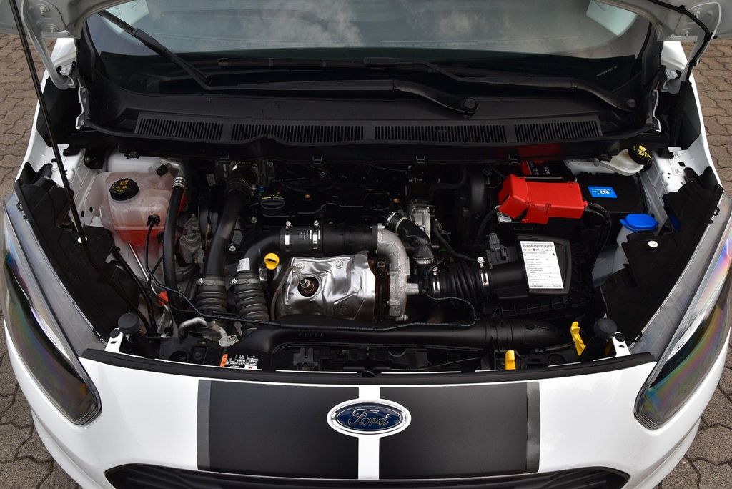 Ford Transit Courier 2020