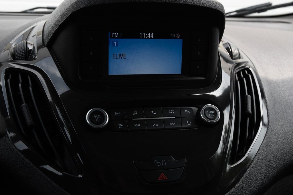 Ford Transit Courier 2020