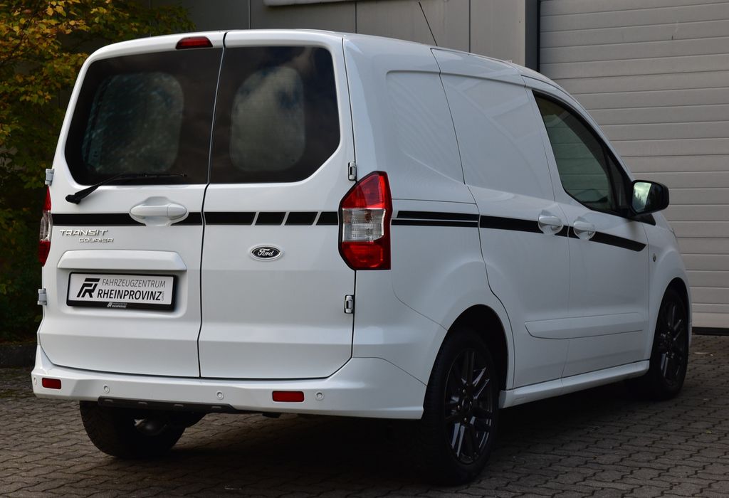 Ford Transit Courier 2020