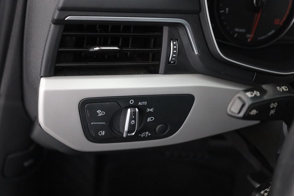 Audi A4 2021
