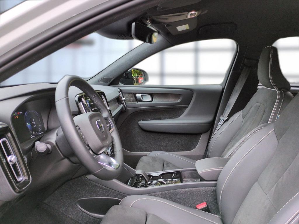 Volvo XC40 2022