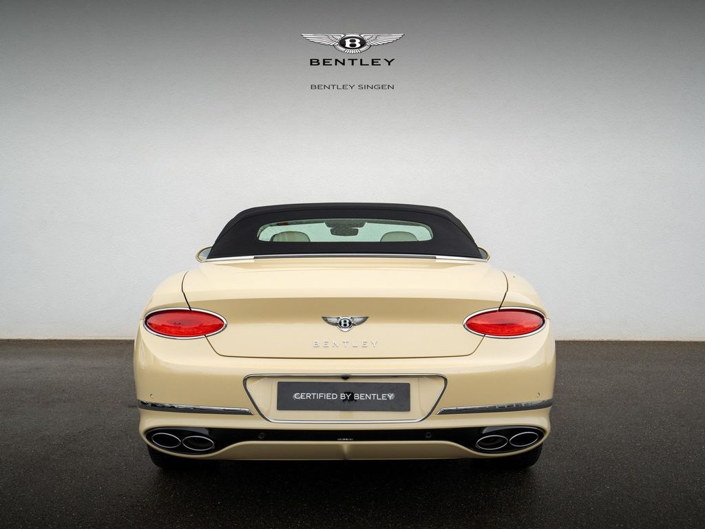Bentley Continental GTC 2024