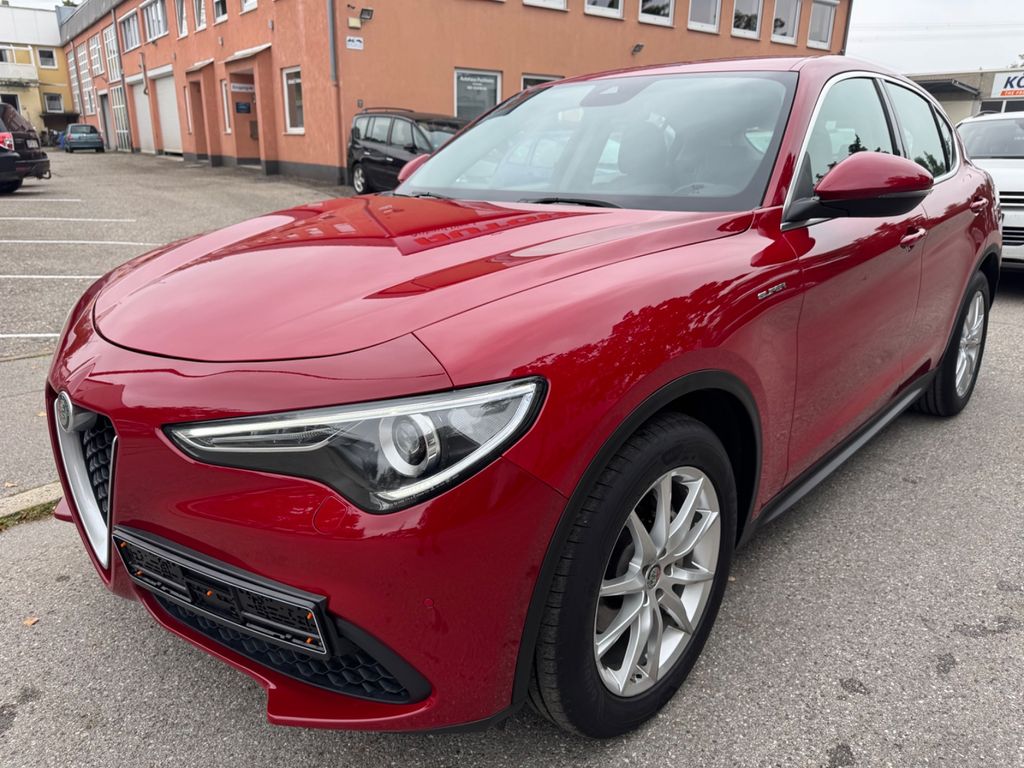 Alfa Romeo Stelvio 2021