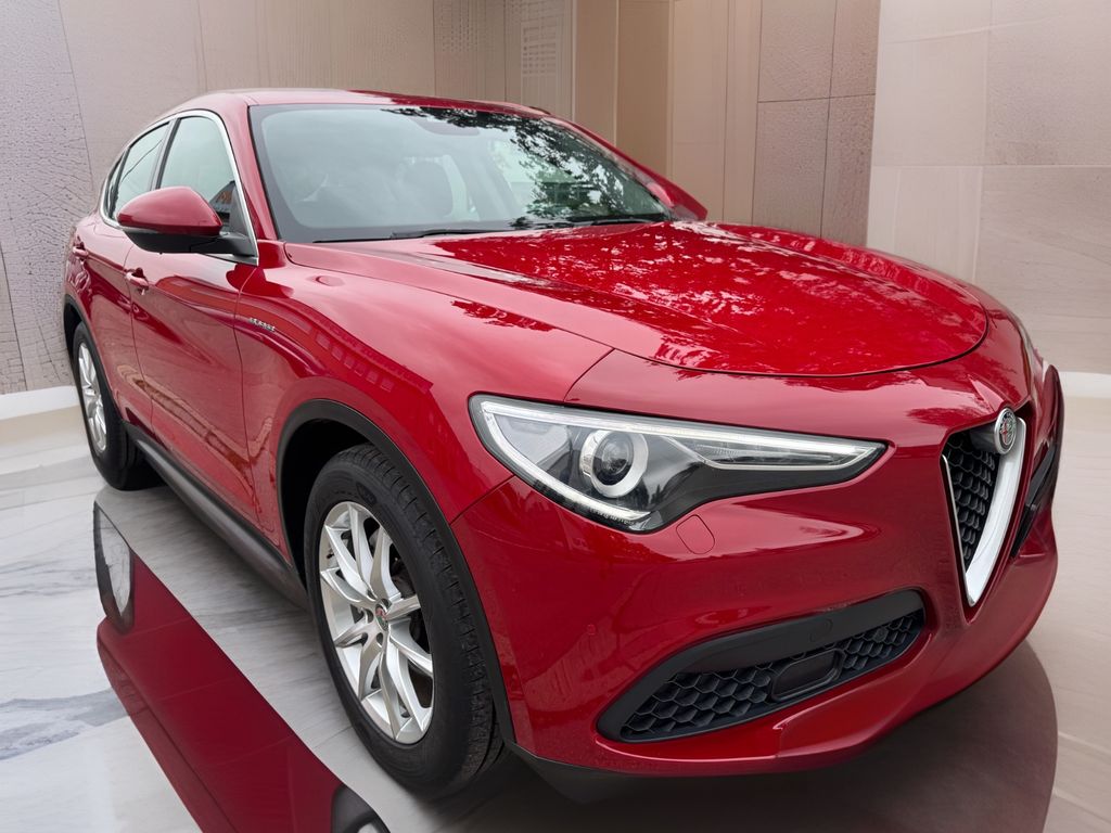 Alfa Romeo Stelvio 2021