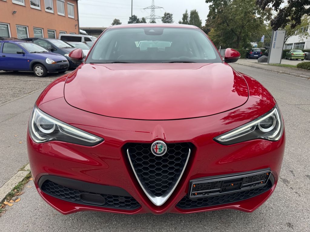 Alfa Romeo Stelvio 2021
