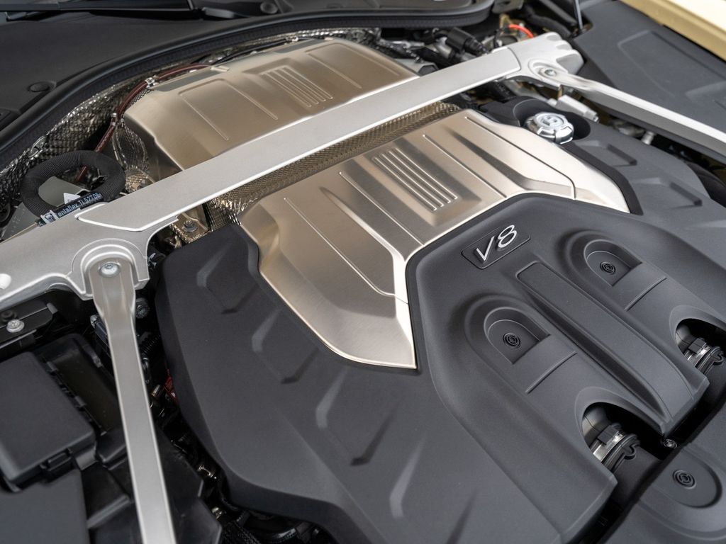 Bentley Continental GTC 2024