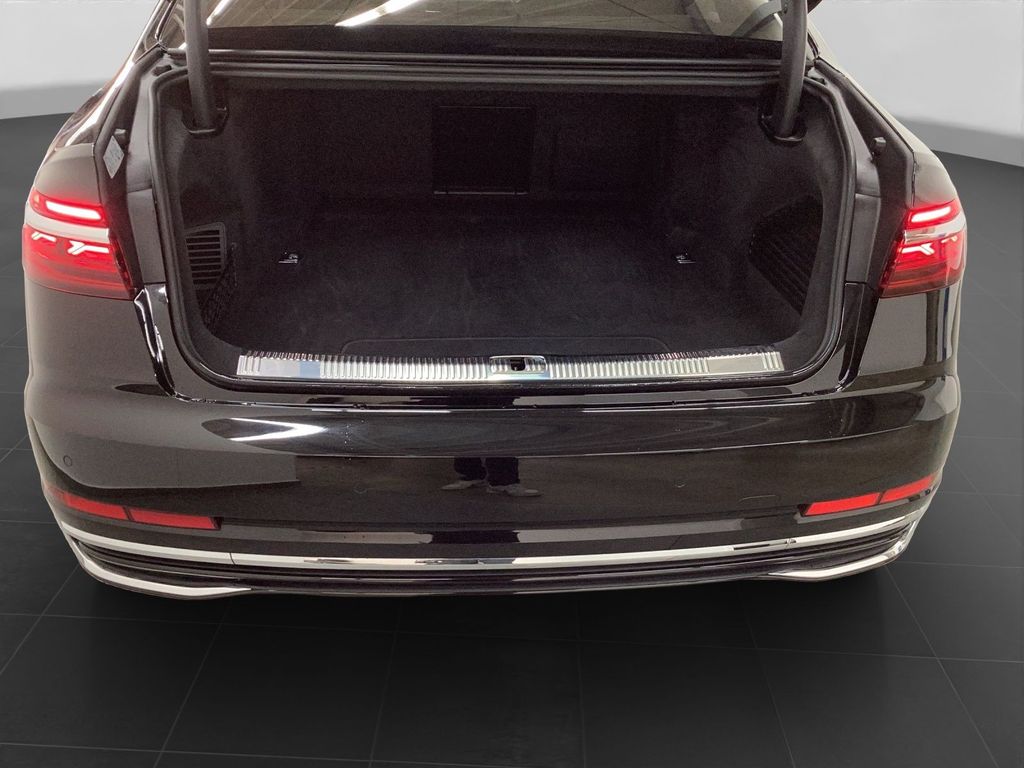 Audi A8 2025