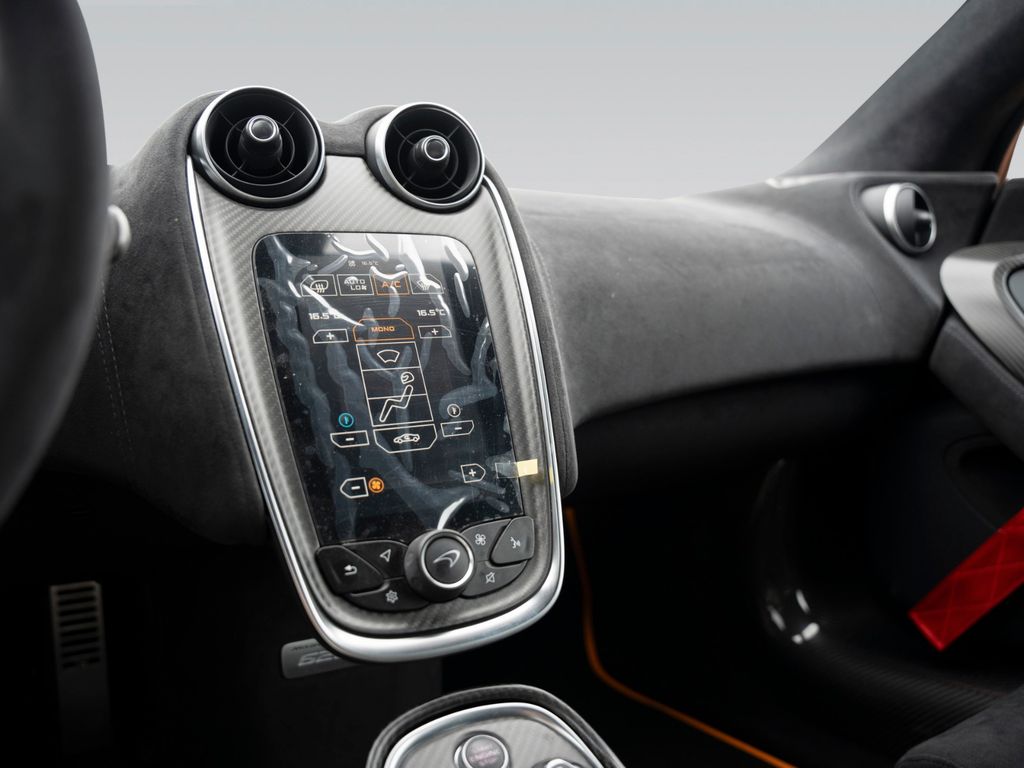 McLaren 620R 2022