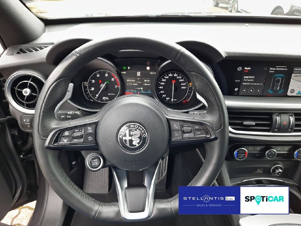 Alfa Romeo Stelvio 2023