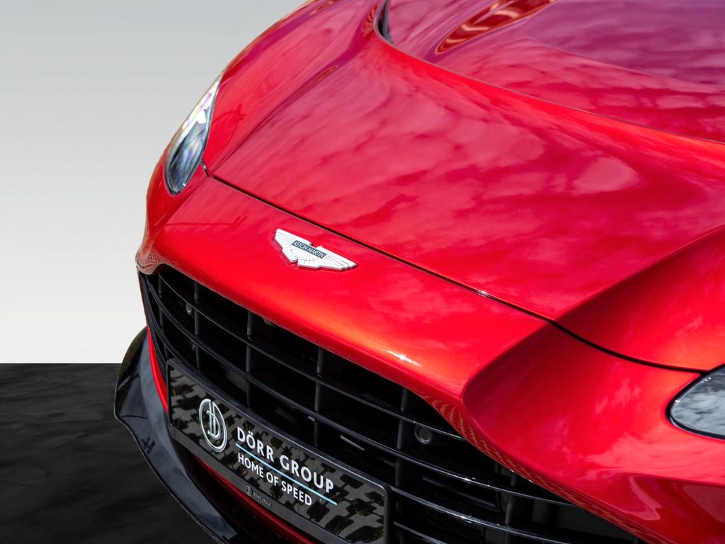 Aston Martin V12 Vantage 2023