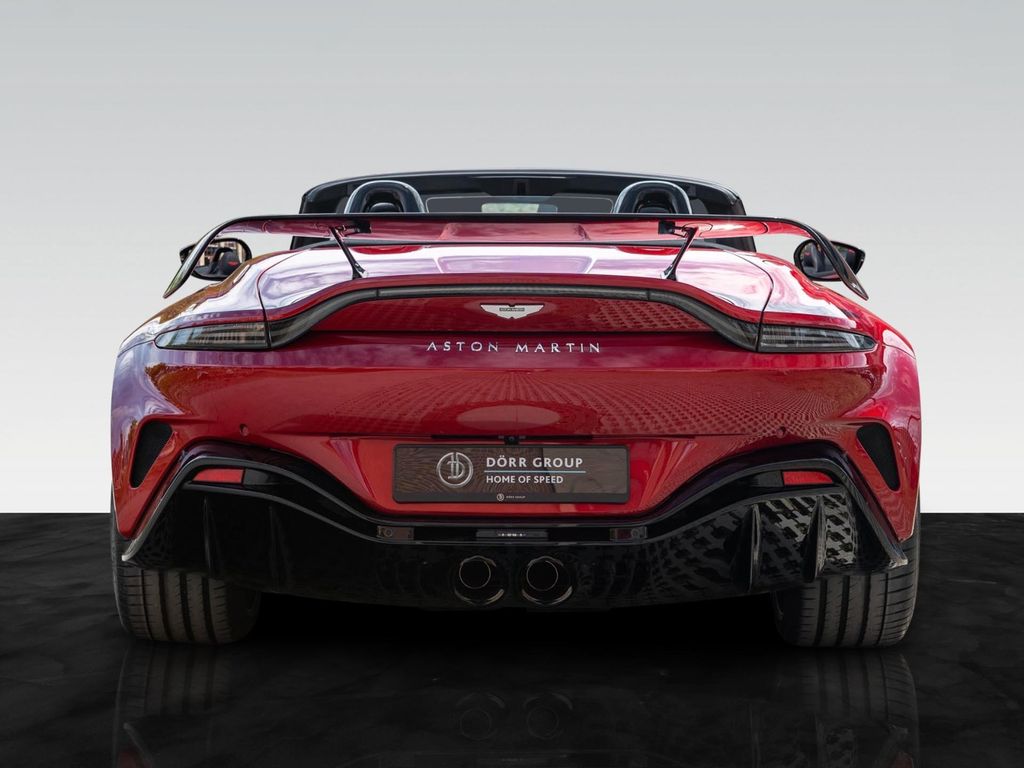 Aston Martin V12 Vantage 2023