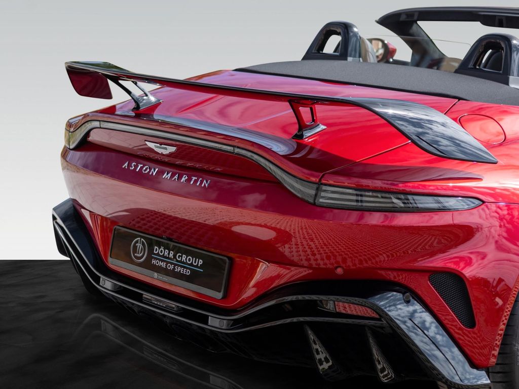 Aston Martin V12 Vantage 2023