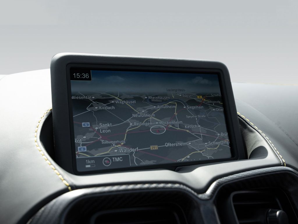 Aston Martin V12 Vantage 2023