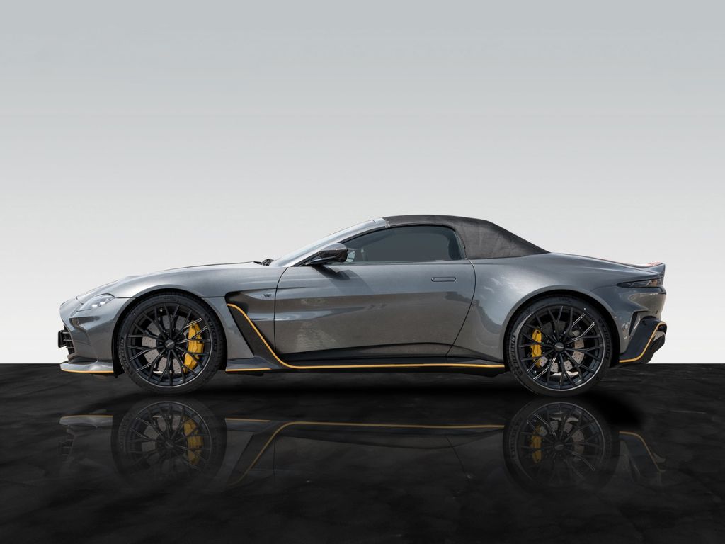 Aston Martin V12 Vantage 2023