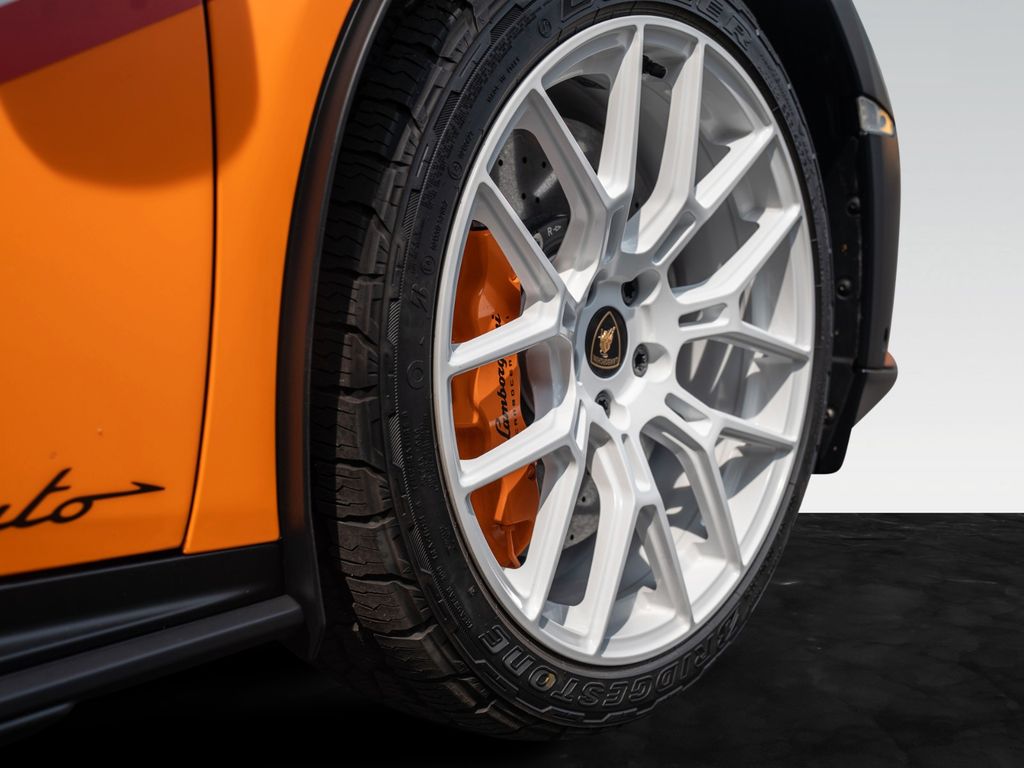 Lamborghini Huracán 2024