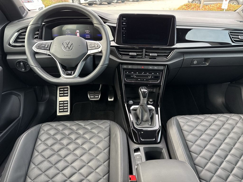 Volkswagen T-Roc 2025
