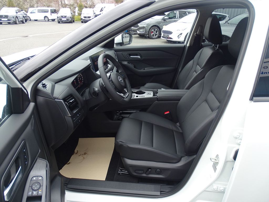 Nissan X-Trail 2025