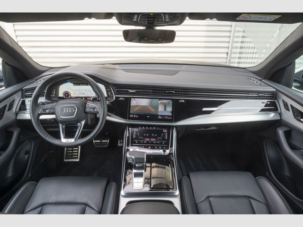 Audi SQ8 2023