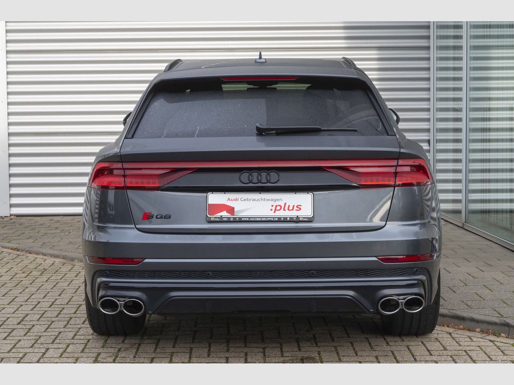 Audi SQ8 2023