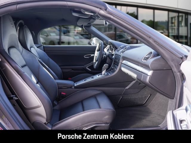 Porsche Boxster 2024