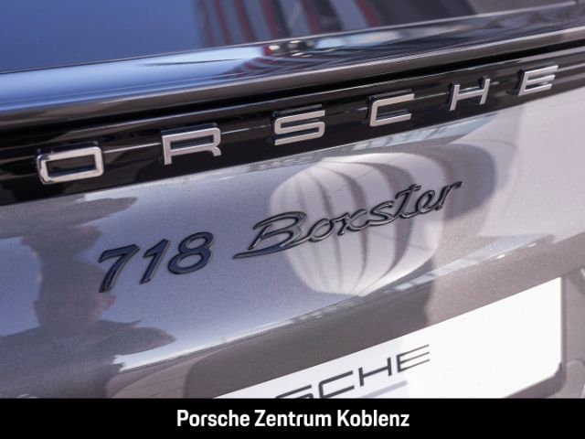 Porsche Boxster 2024