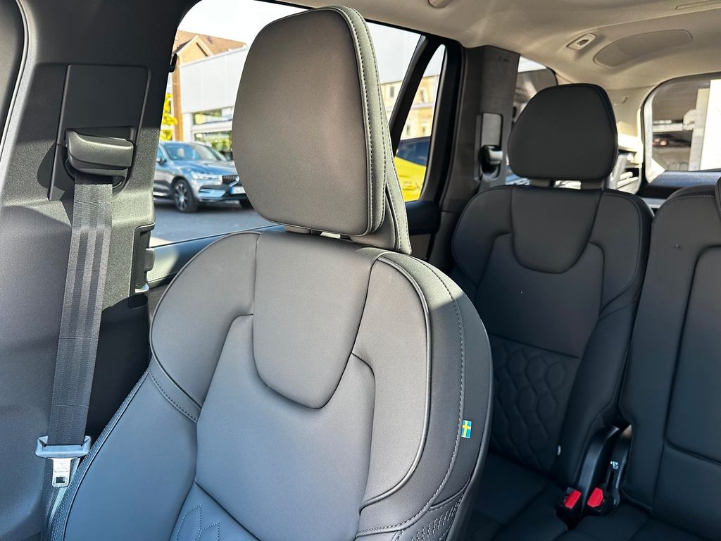 Volvo XC90 2025