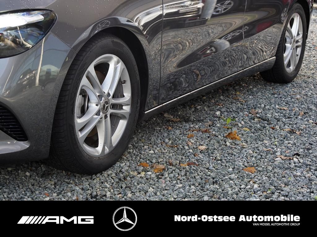 Mercedes-Benz B 200 2025