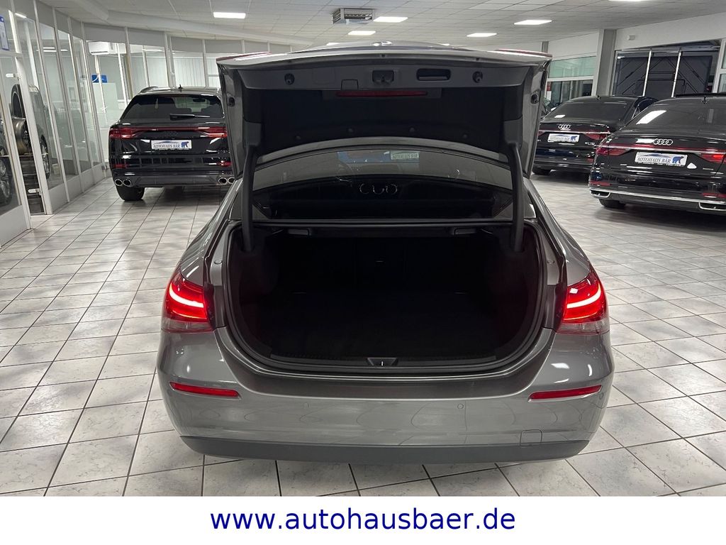 Mercedes-Benz A 180 2022