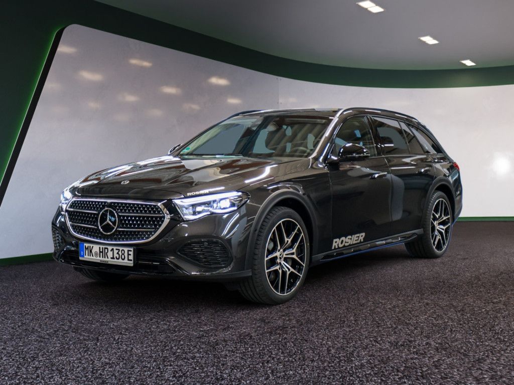 Mercedes-Benz E 300 2025