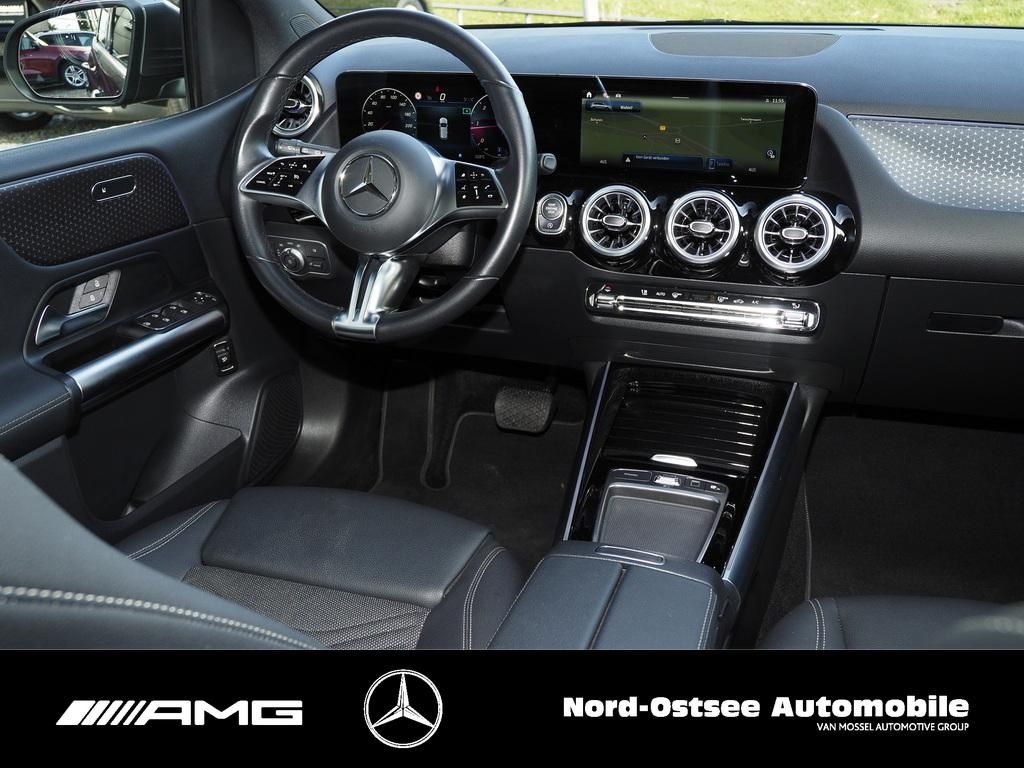 Mercedes-Benz B 200 2025