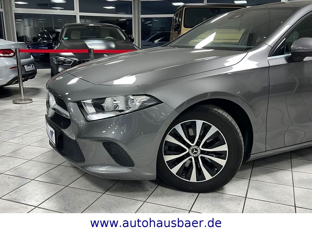 Mercedes-Benz A 180 2022