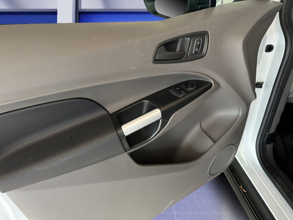 Ford Transit Connect 2023