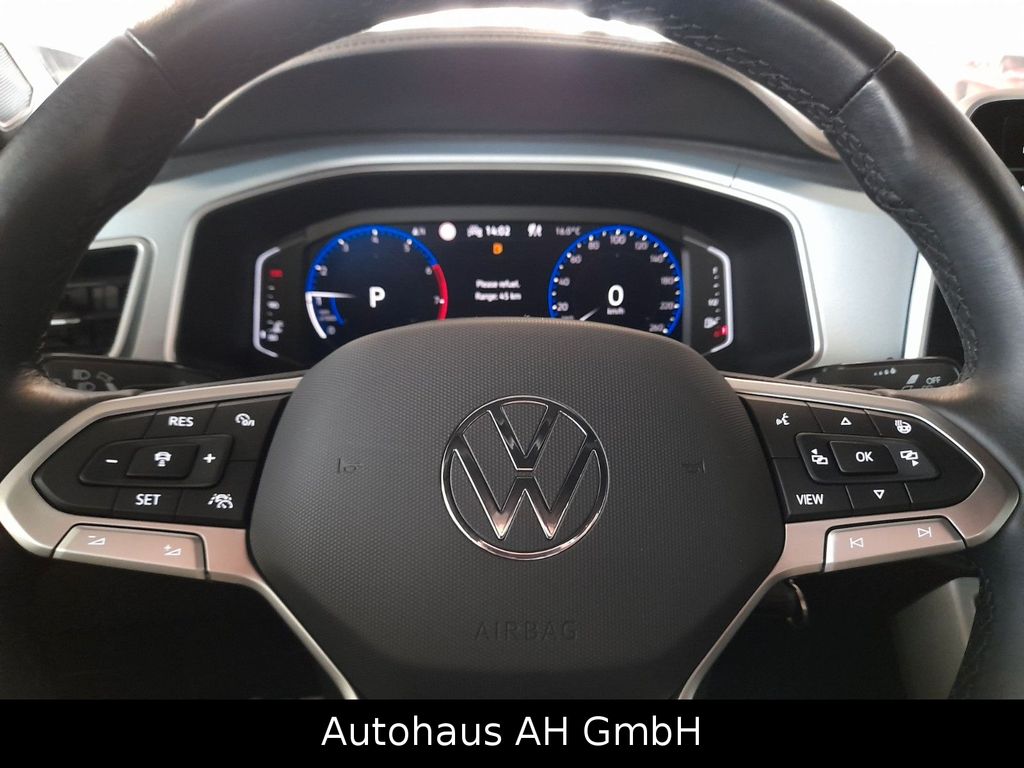 Volkswagen T-Roc 2025