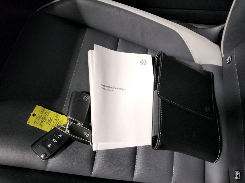 Volkswagen T-Roc 2021