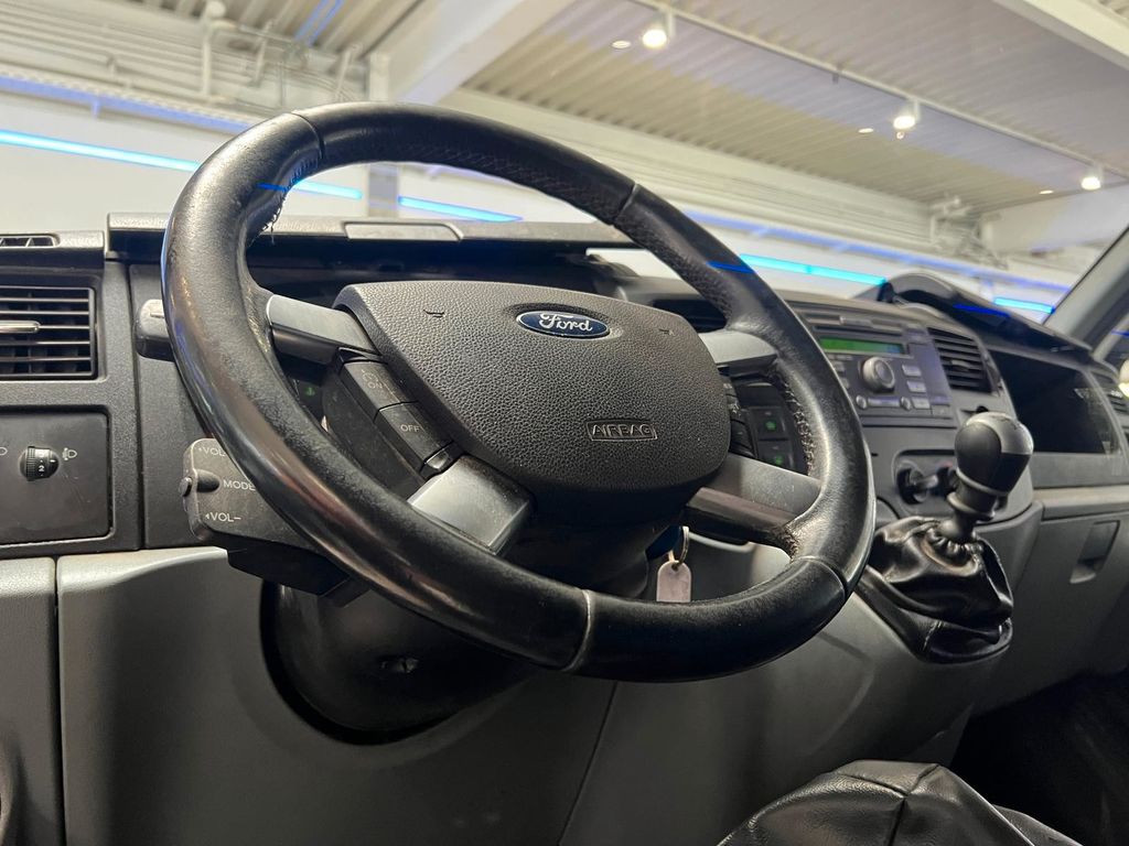 Ford Transit 2013